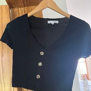 Short sleeve ribbed, faux button, cropped shirt